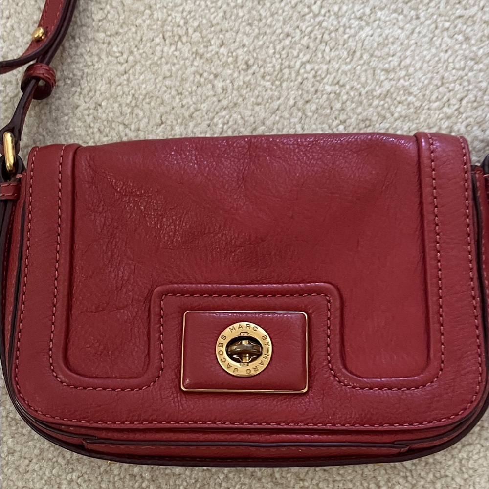 Marc By Marc Jacobs Red Crossbody Bag - Picture 3 of 16